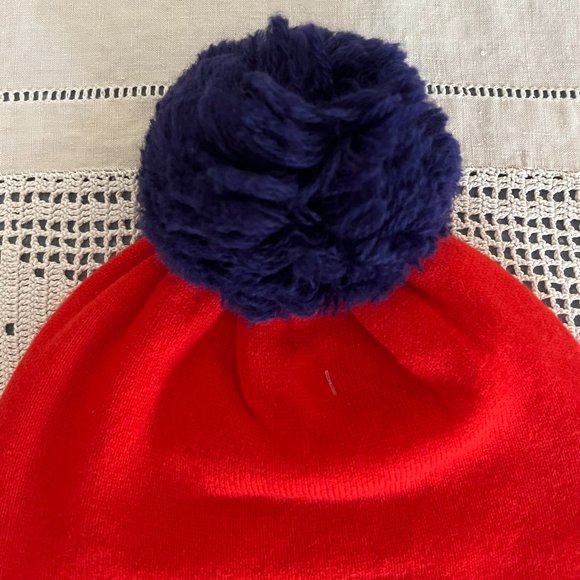NEW Band of Outsiders x Neiman Marcus for Target Friends pom pom beanie rare - Picture 2 of 8
